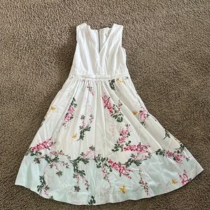 Ted Baker dress in size 1